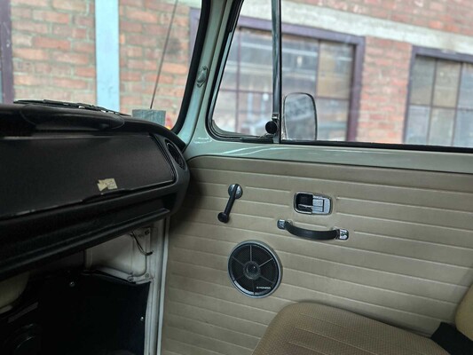 Volkswagen T2a Westfalia Camper (model 231) 46hp 1968, PM-87-27