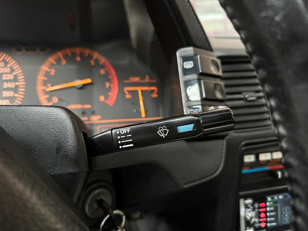 Nissan 300 ZX 3.0 V6 Turbo U9 2+2 203pk 1988, YT-69-FX