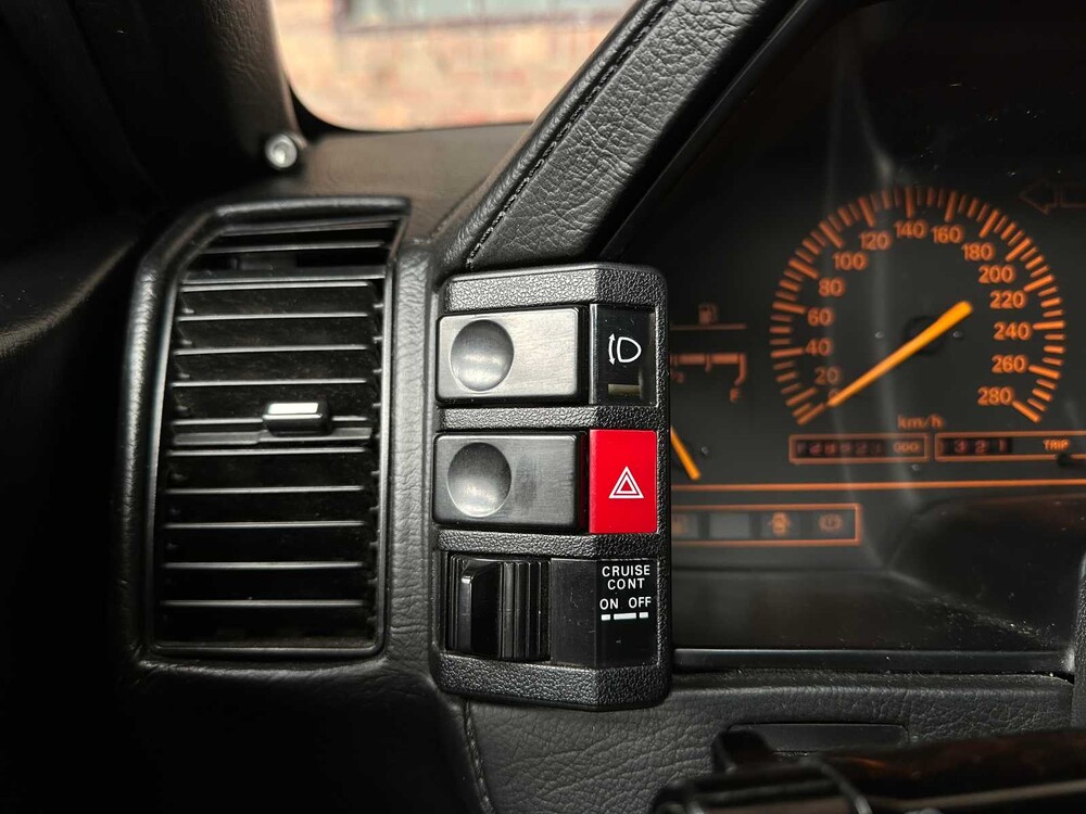 Nissan 300 ZX 3.0 V6 Turbo U9 2+2 203pk 1988, YT-69-FX