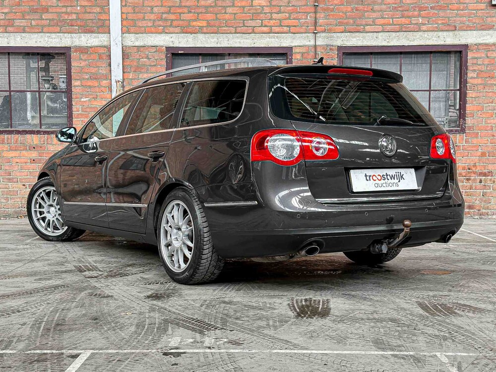 Volkswagen Passat Variant 3.2 V6 Highline 4M R32 250pk 2009, 89-HNG-2