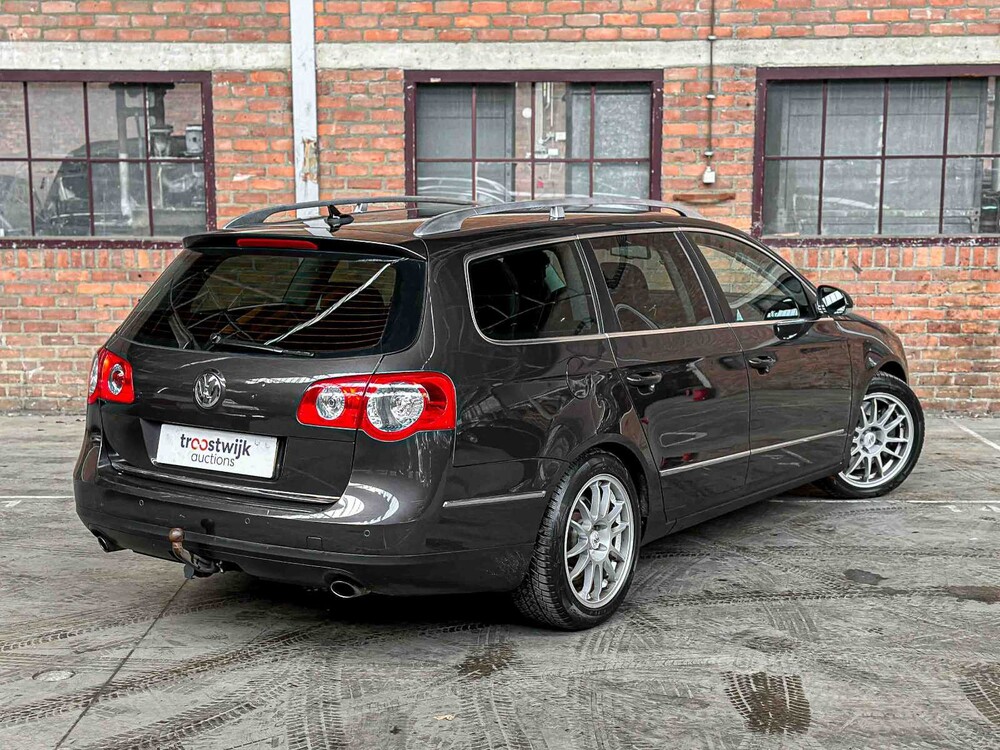 Volkswagen Passat Variant 3.2 V6 Highline 4M R32 250pk 2009, 89-HNG-2