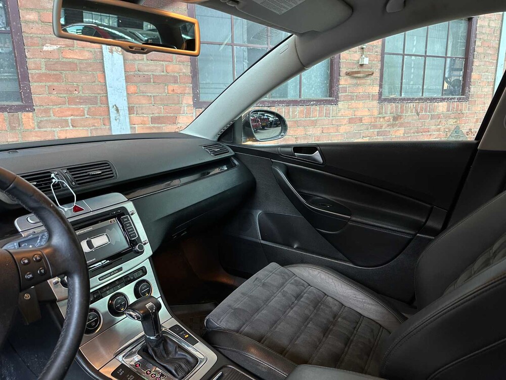 Volkswagen Passat Variant 3.2 V6 Highline 4M R32 250pk 2009, 89-HNG-2