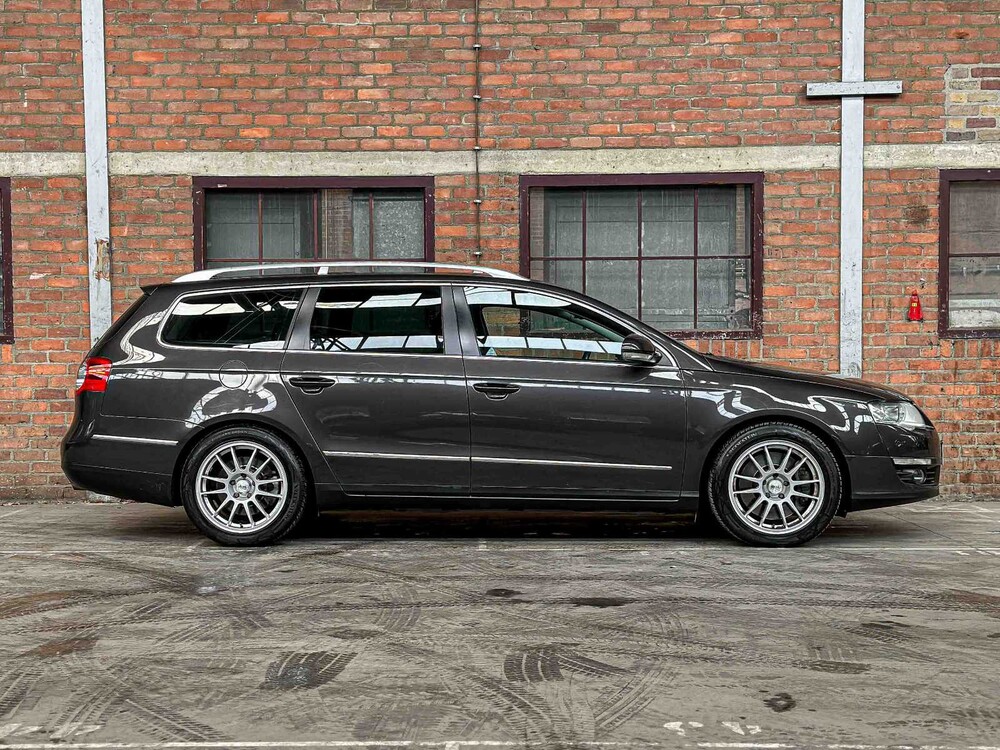 Volkswagen Passat Variant 3.2 V6 Highline 4M R32 250pk 2009, 89-HNG-2