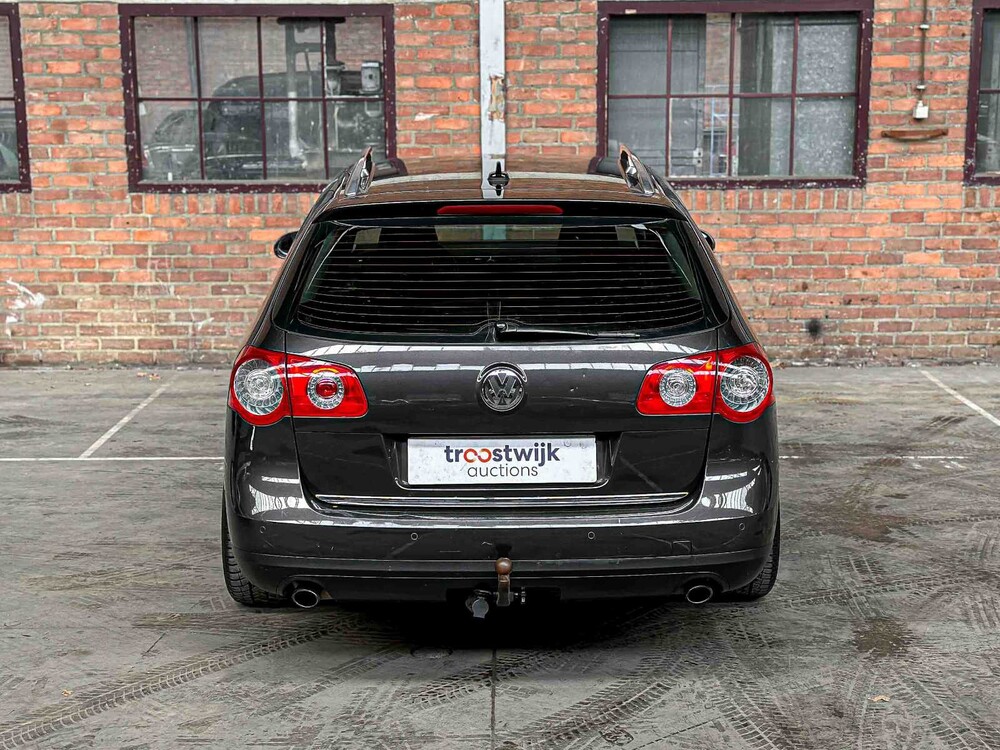 Volkswagen Passat Variant 3.2 V6 Highline 4M R32 250pk 2009, 89-HNG-2