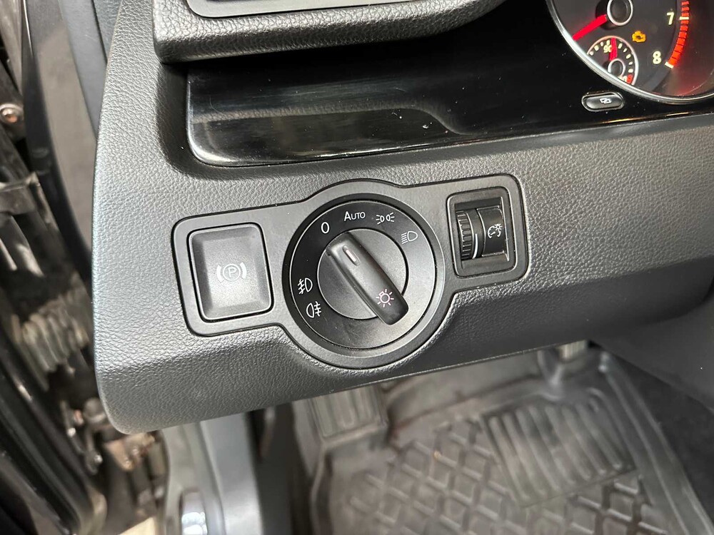 Volkswagen Passat Variant 3.2 V6 Highline 4M R32 250pk 2009, 89-HNG-2