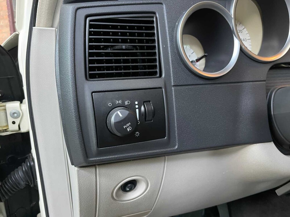 Dodge Charger RT HEMI 5.7 V8 340pk 2005 Youngtimer