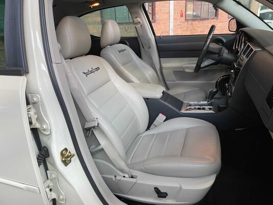 Dodge Charger RT HEMI 5.7 V8 340hp 2005 Youngtimer