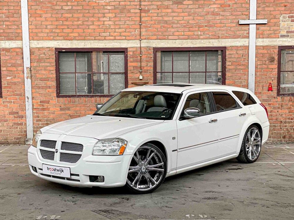 Dodge Magnum RT HEMI 5.7 V8 380PK 2006 Youngtimer
