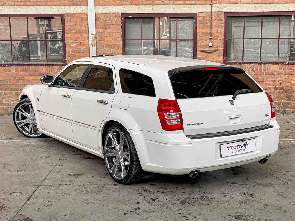 Dodge Magnum RT HEMI 5.7 V8 380PK 2006 Youngtimer