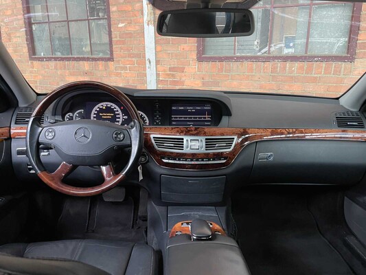 Mercedes-Benz S500 BRABUS 5.5 V8 388hp 2006 S-Class Youngtimer