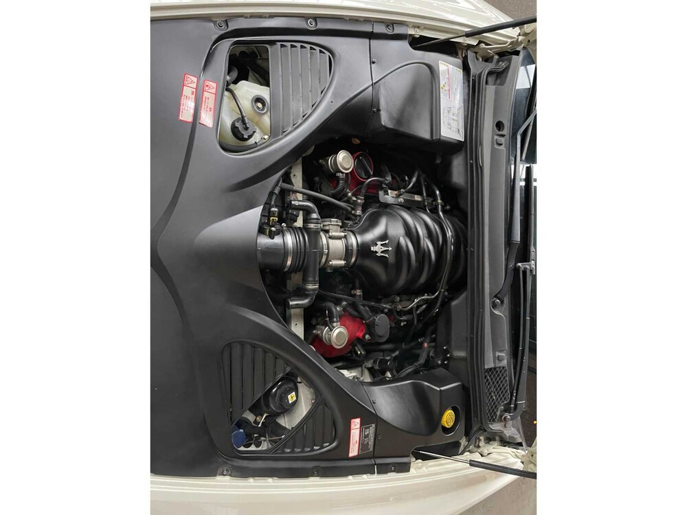 Maserati Quattroporte S 4.7 V8 ZF 430hp 2009