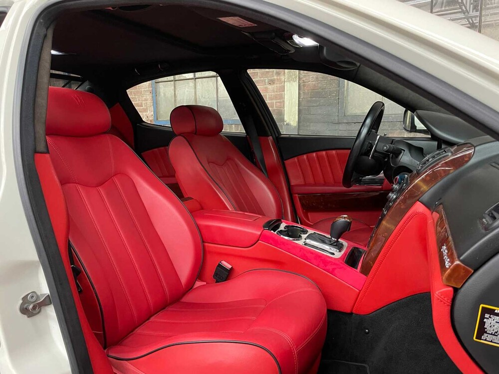 Maserati Quattroporte S 4.7 V8 ZF 430hp 2009