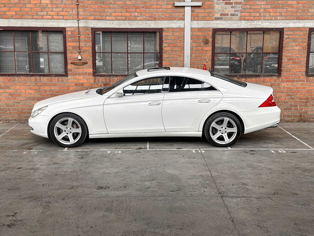 Mercedes-Benz CLS500 5.0 V8 306pk 2005 CLS-Klasse Youngtimer