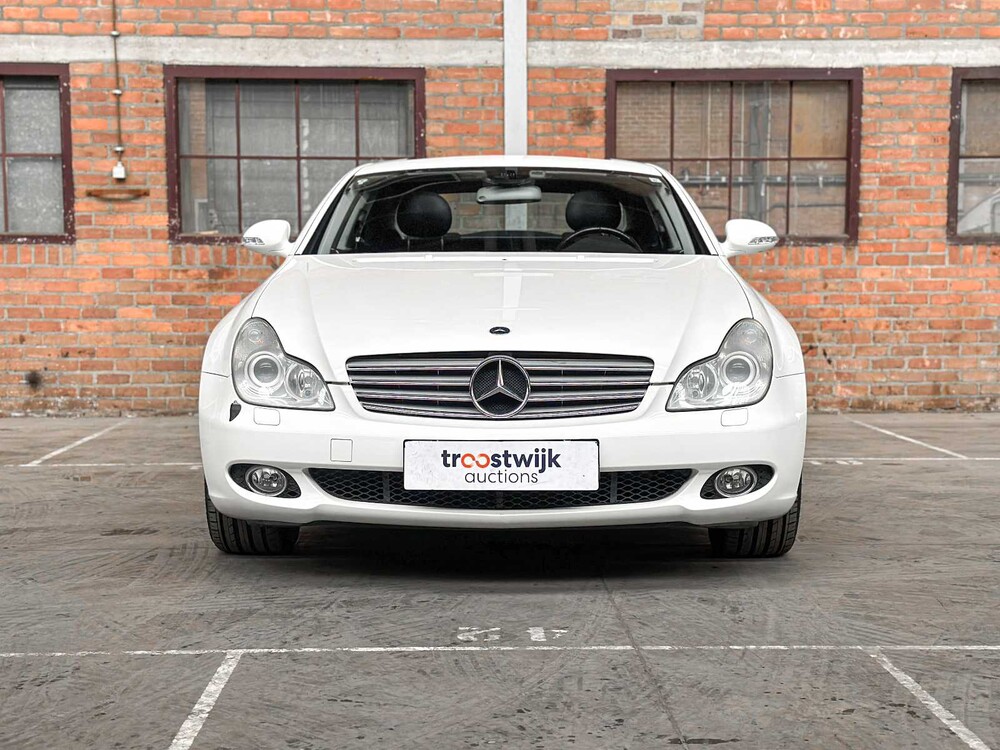 Mercedes-Benz CLS500 5.0 V8 306pk 2005 CLS-Klasse Youngtimer