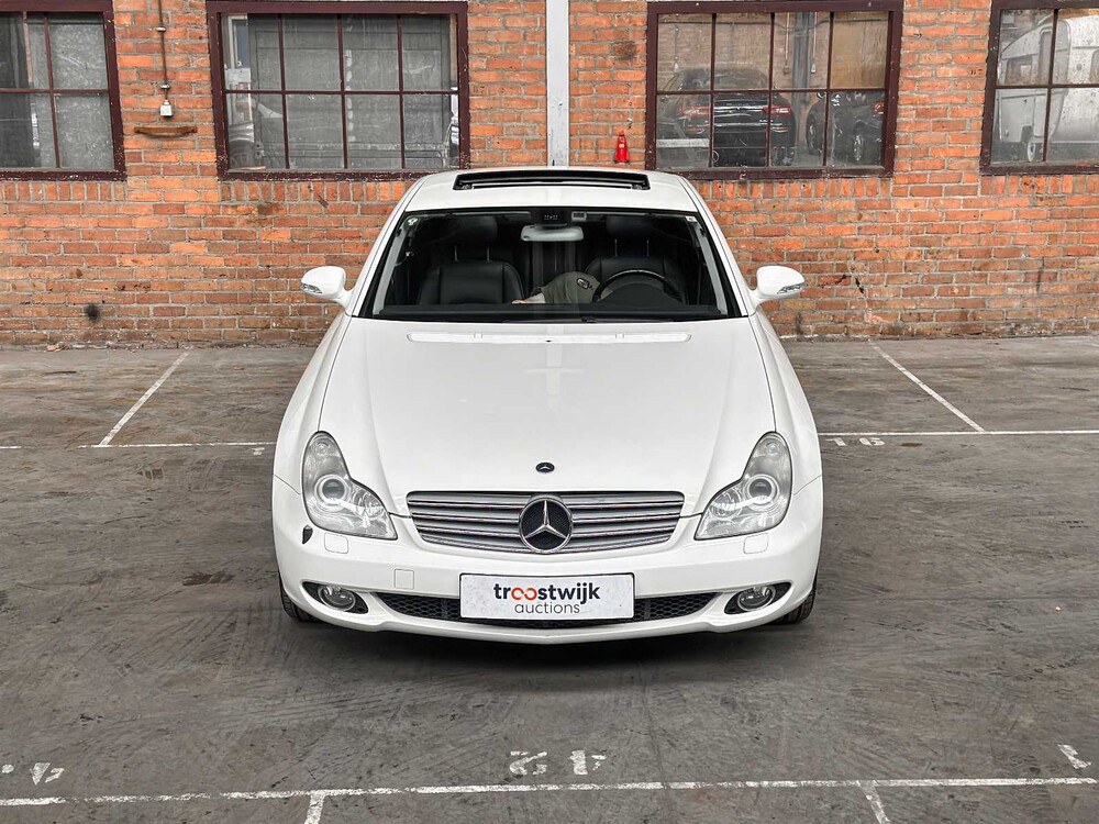 Mercedes-Benz CLS500 5.0 V8 306pk 2005 CLS-Klasse Youngtimer