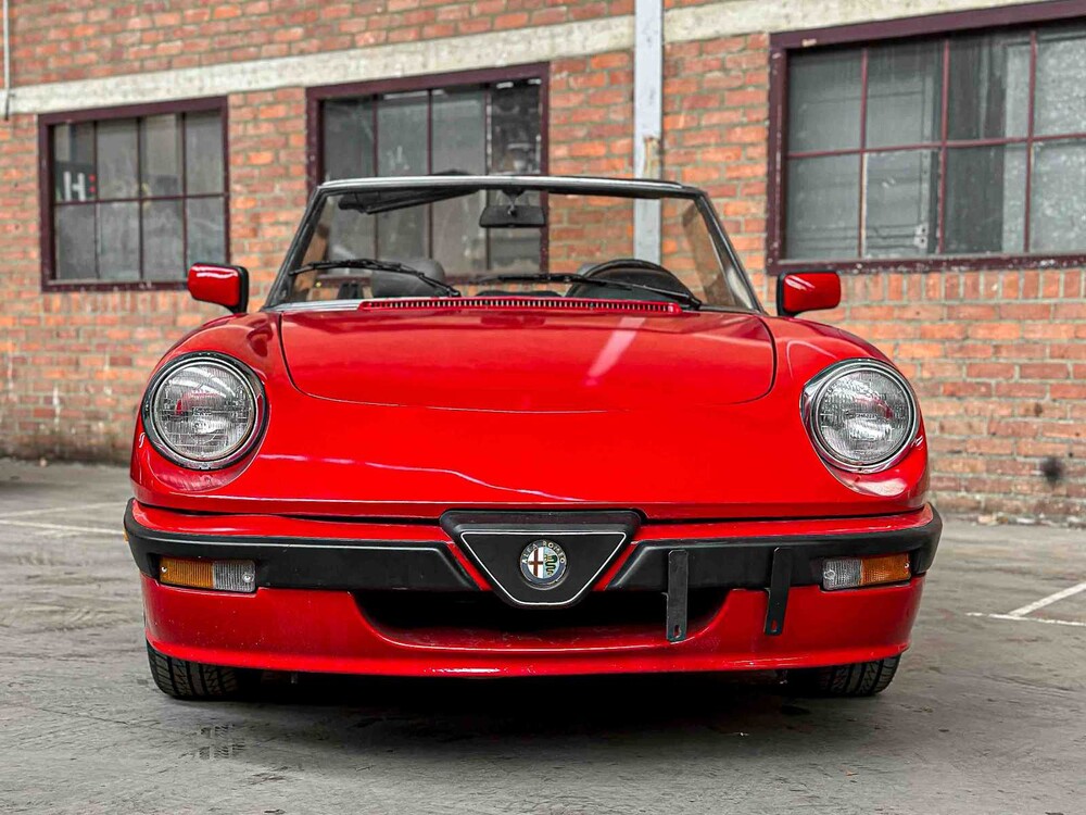 Alfa Romeo Spider 2.0 115hp 1987