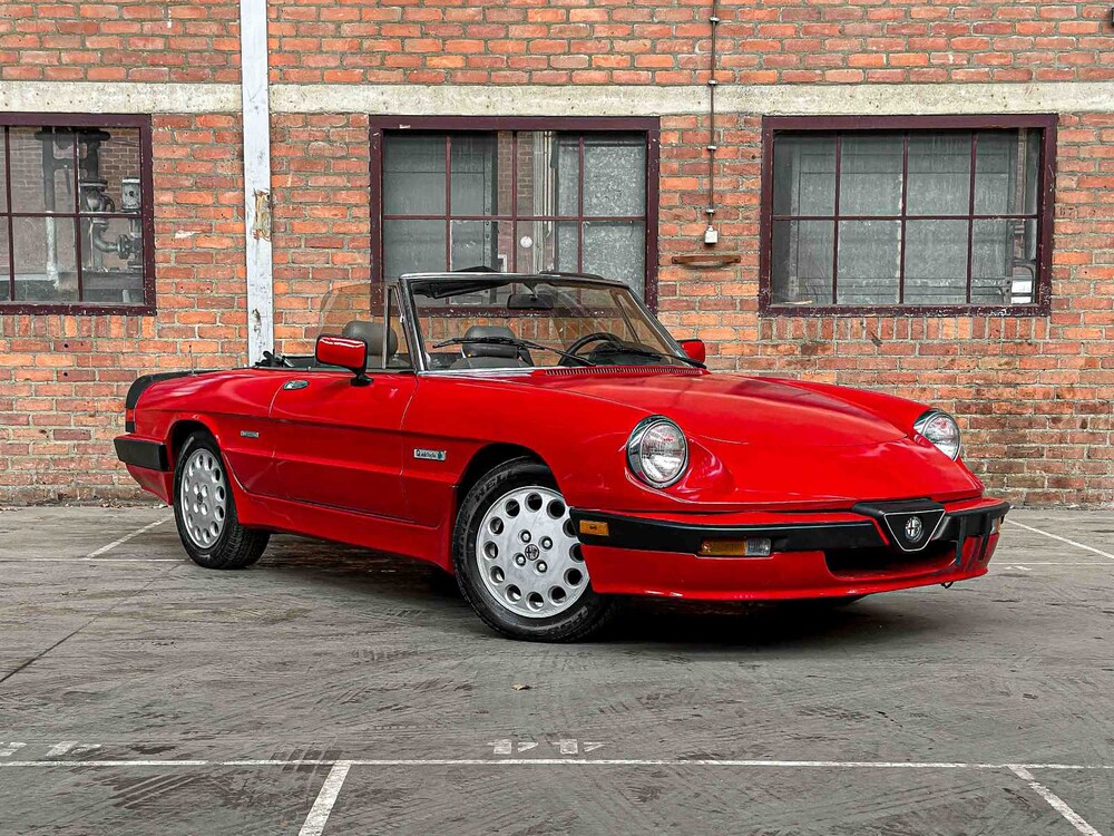 Alfa Romeo Spider 2.0 115hp 1987