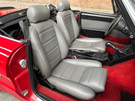 Alfa Romeo Spider 2.0 115hp 1987