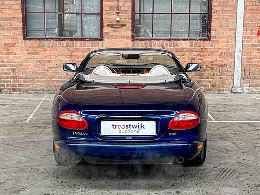 Jaguar XK8 4.0 V8 Convertible 284hp 1999, 61-DN-PT