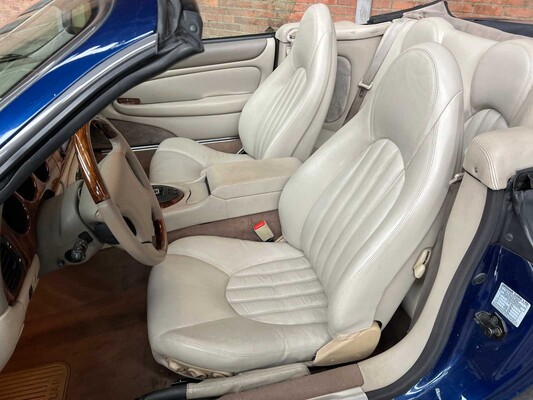 Jaguar XK8 4.0 V8 Convertible 284hp 1999, 61-DN-PT