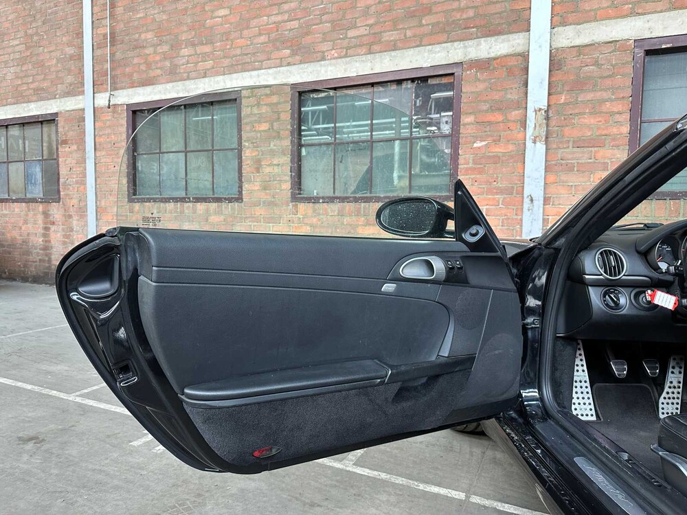 Porsche Boxster 987 2.7 245pk 2005 YOUNGTIMER