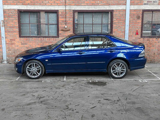 Lexus IS 200 Business 155hp 2004, 58-PF-JB
