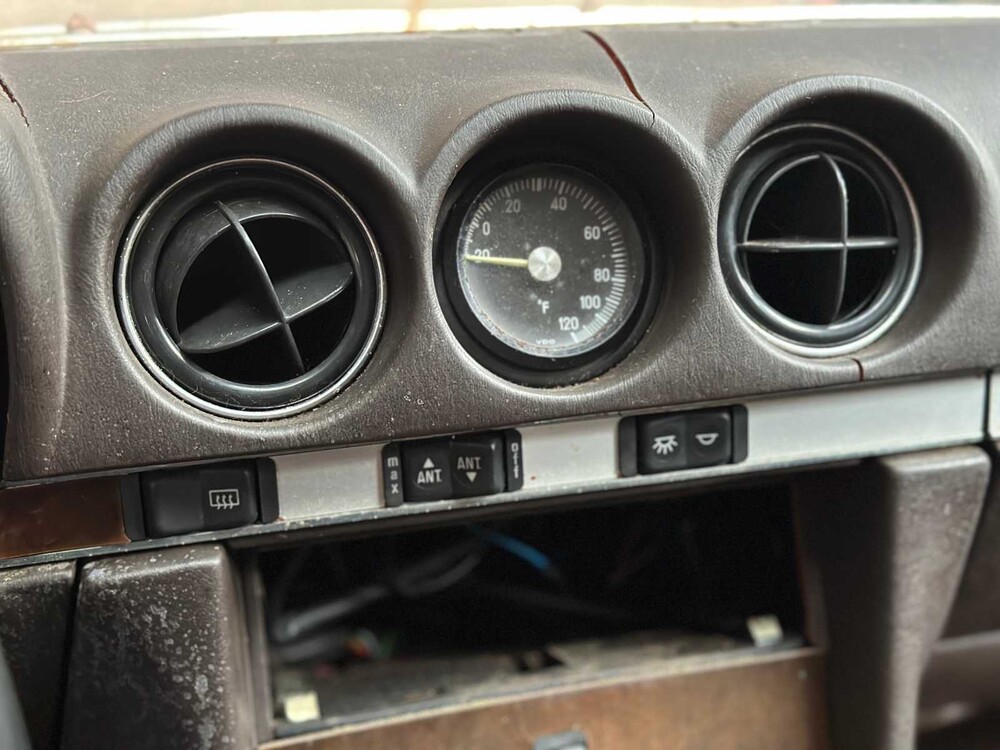 Mercedes-Benz SL560 5.5 V8 1988 SL-Class