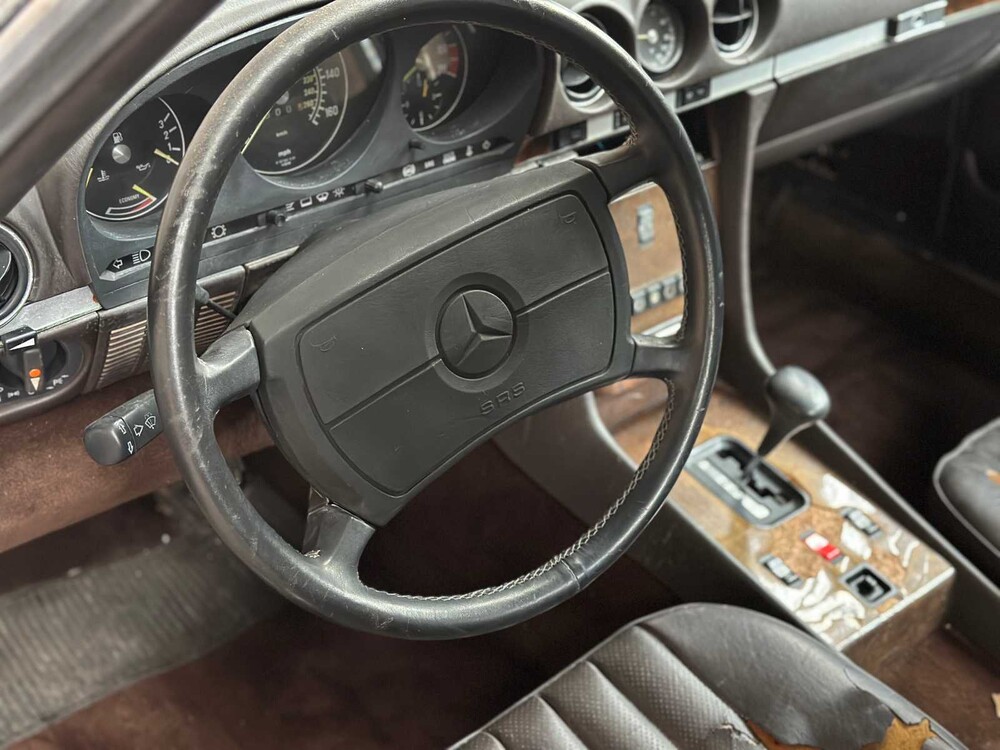 Mercedes-Benz SL560 5.5 V8 1988 SL-Class