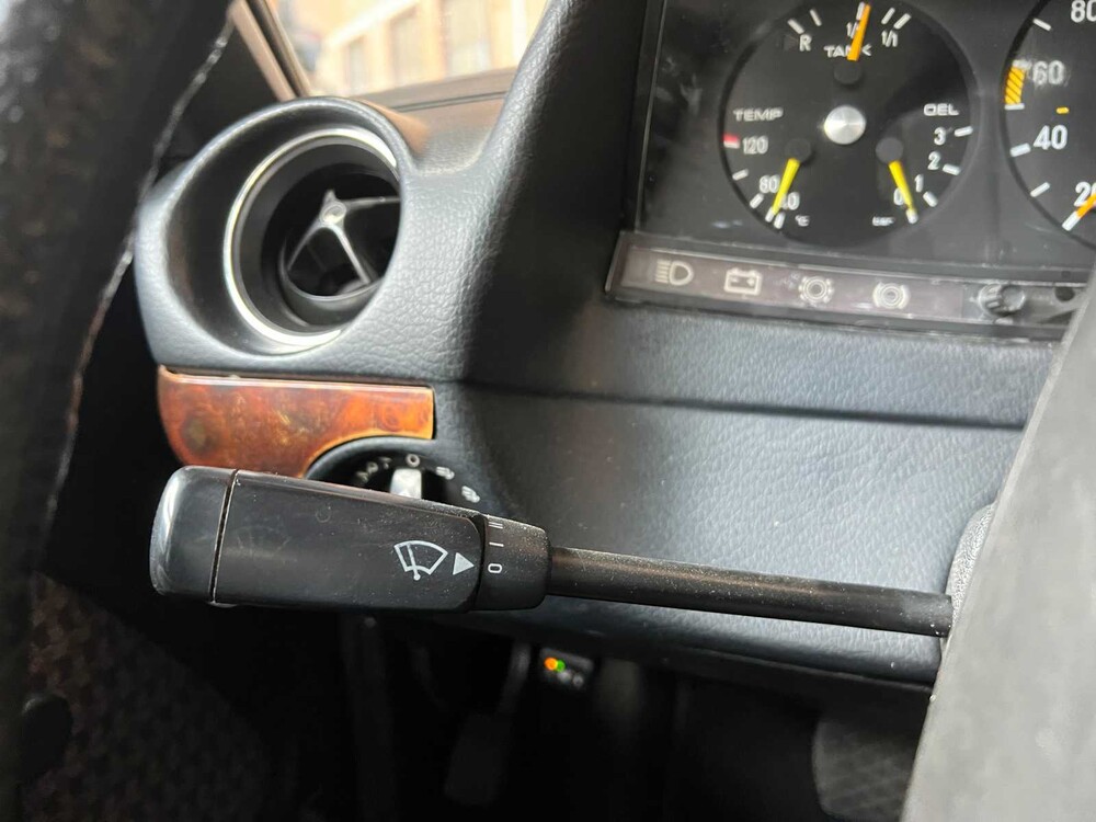 Mercedes-Benz 230 C (280 LPG MOTOR) 200-280 (W123) 184pk 1977, 50-SG-25