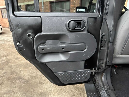 Jeep Wrangler Unlimited 2.8 CRD Rubicon 177hp 2008, H-441-ZL Youngtimer