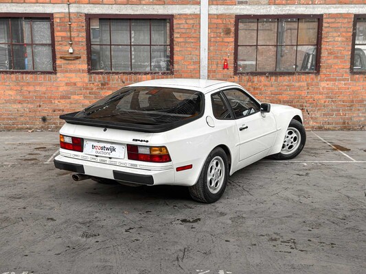 Porsche 944 2.5 147hp 1987