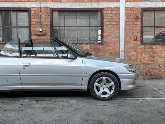 Peugeot 306 Cabriolet 2.0-16V 132hp 2000, 78-FJ-NX Youngtimer