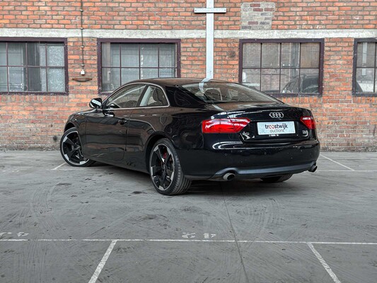 Audi A5 Coupe 3.2 FSI V6 Quattro 265hp 2008, L-515-ZF