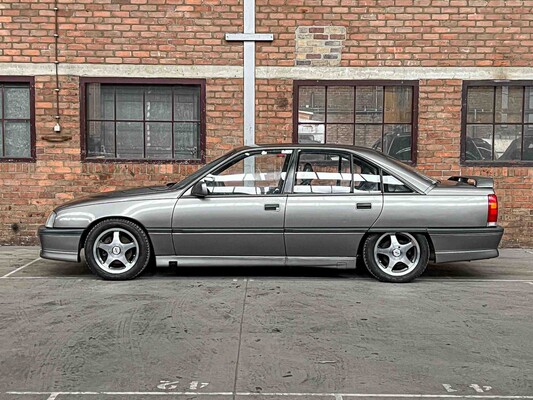 Opel Omega 3000 24v 204hp 1989