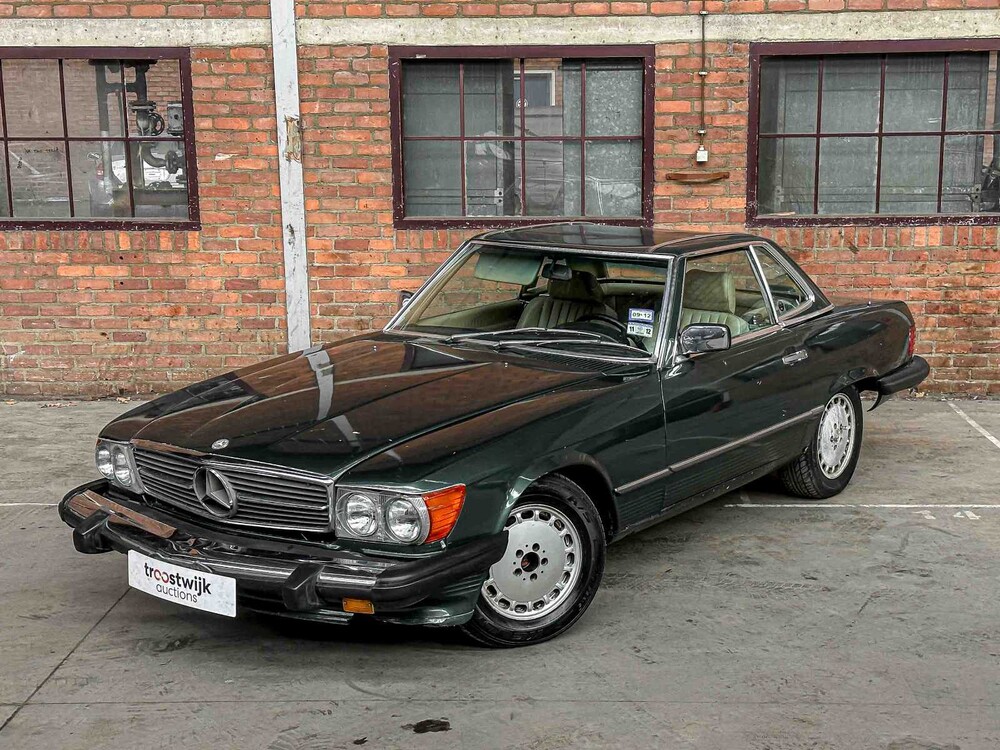 Mercedes-Benz 560 SL R107 SL-Class 230hp 1989