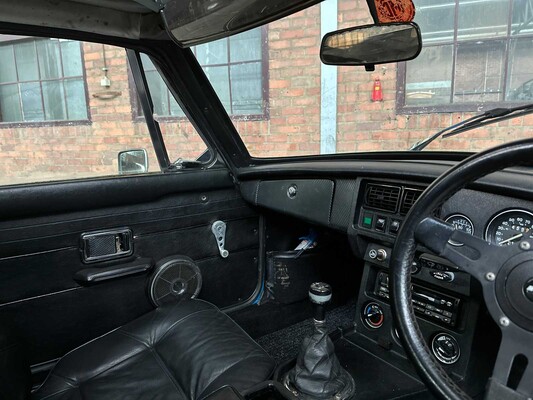 MGB GT Coupe 1.8 95hp 1977 MG B-Type, 65-YB-39 Classic Car