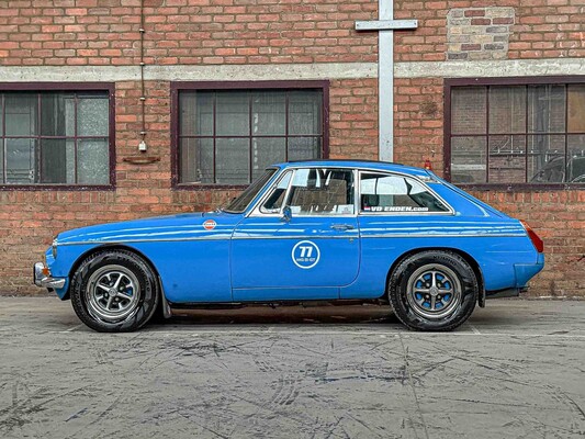 MGB GT Coupe 1.8 95hp 1977 MG B-Type, 65-YB-39 Classic Car