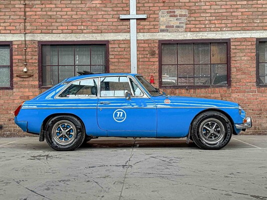 MGB GT Coupe 1.8 95hp 1977 MG B-Type, 65-YB-39 Classic Car