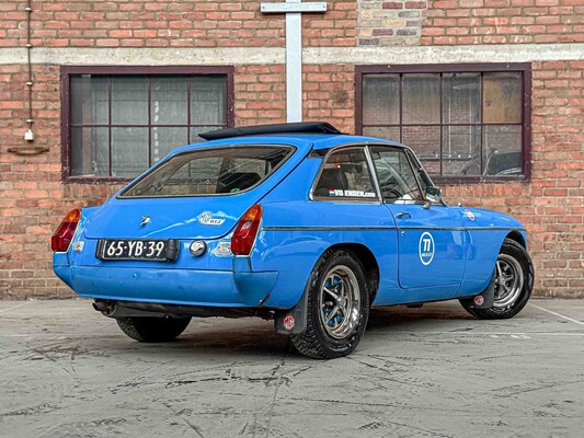 MGB GT Coupe 1.8 95hp 1977 MG B-Type, 65-YB-39 Classic Car