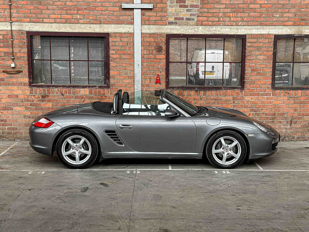 Porsche Boxster 987 2.7 245pk 2005 YOUNGTIMER