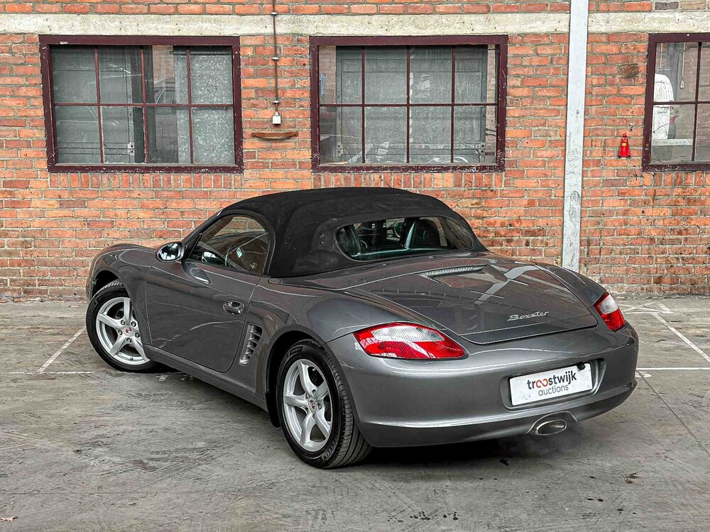 Porsche Boxster 987 2.7 245pk 2005 YOUNGTIMER