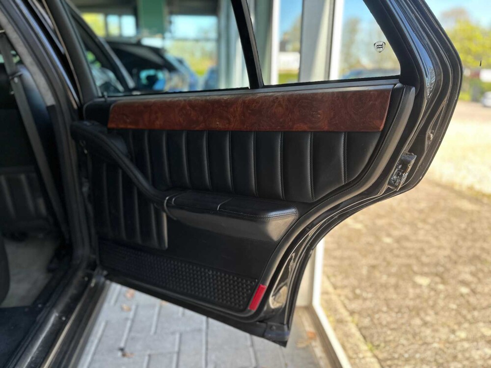 Lancia Thema 3.0 8.32 Ferrari 202pk 1989