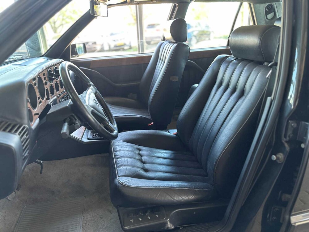 Lancia Thema 3.0 8.32 Ferrari 202pk 1989