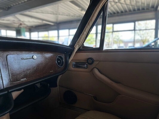 Jaguar XJ12 5.3 V12 Series 1 265hp 1973