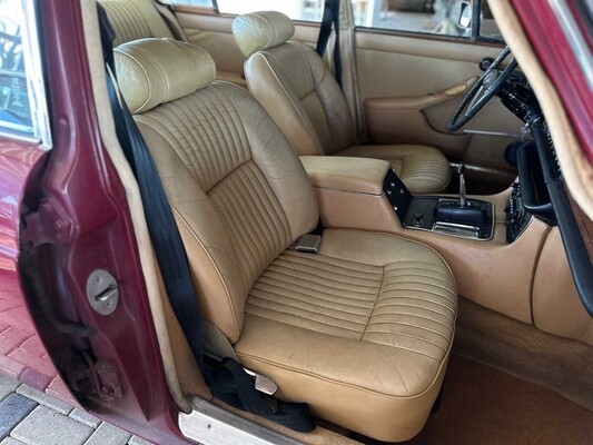 Jaguar XJ12 5.3 V12 Series 1 265hp 1973