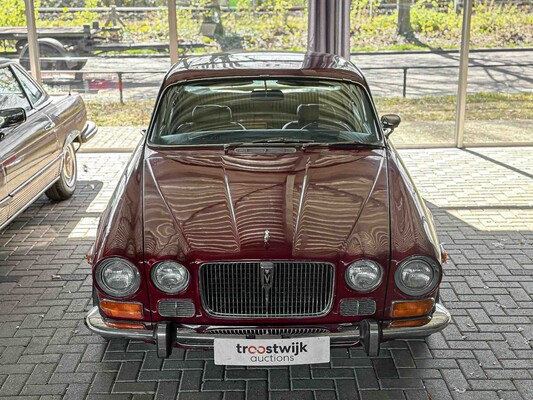 Jaguar XJ12 5.3 V12 Series 1 265hp 1973