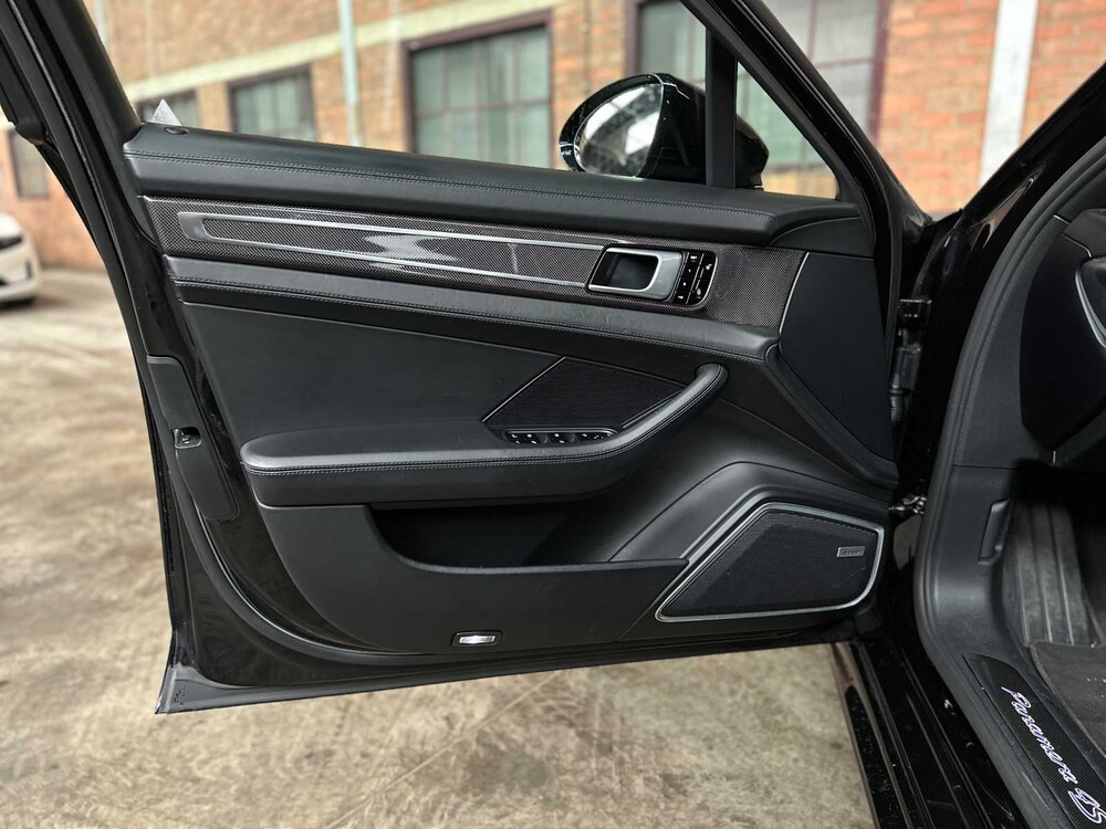 Porsche Panamera Sport Turismo 4S 2.9 V6 441pk 2018, J-376-JS