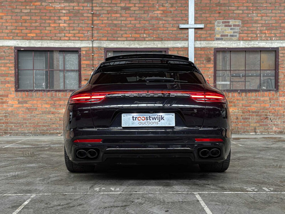 Porsche Panamera Sport Turismo 4S 2.9 V6 441pk 2018, J-376-JS