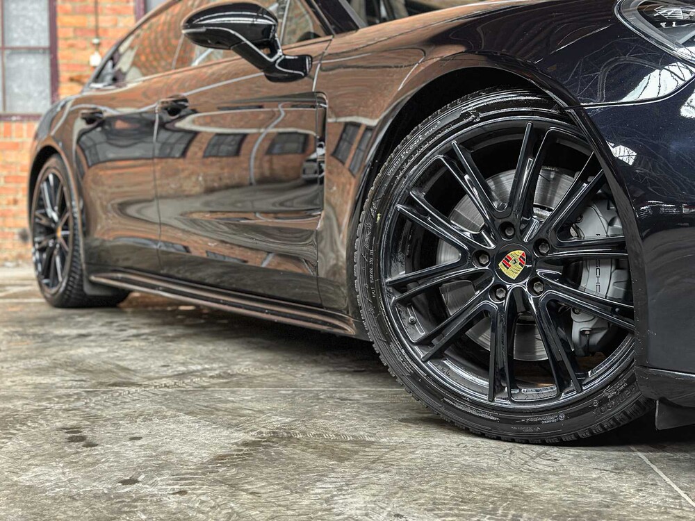 Porsche Panamera Sport Turismo 4S 2.9 V6 441pk 2018, J-376-JS