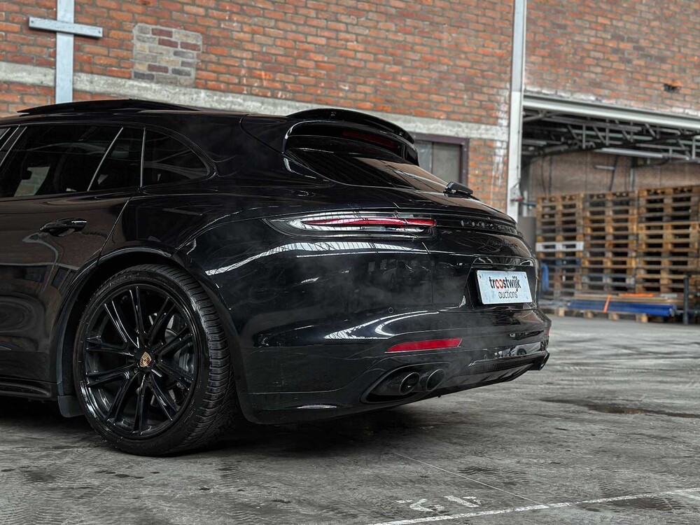 Porsche Panamera Sport Turismo 4S 2.9 V6 441pk 2018, J-376-JS